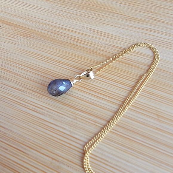 Iolite Necklace Crystal Gemstone Jewelry - Picture 4 of 4